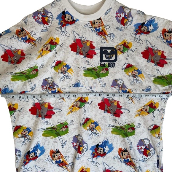 Walt Disney World Ink‎ and Paint Spirit Jersey Size L Mickey Pinocchio Dumbo - Picture 3 of 10